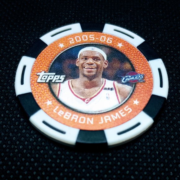 LeBron James 2005 Topps NBA Collector Poker Chips - NBA Cleveland Cavs Basketbal - Picture 2 of 3